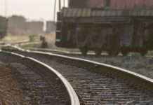 Moçambique se prepara: ligação ferroviária atualizada impulsiona exportações de cromo de porto importante