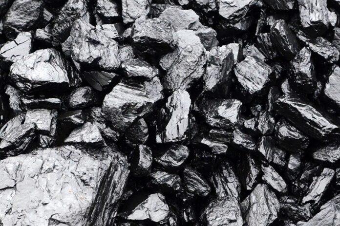 Mozambique's Mining Fortunes Turn as Syrah Resumes Graphite Exports