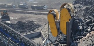 El Niño Threatens India’s Green Push, Handing South Africa a $10B Coal Lifeline It Can’t Reach