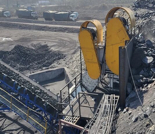 El Niño Threatens India’s Green Push, Handing South Africa a $10B Coal Lifeline It Can’t Reach