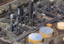 ExxonMobil-Led Consortium Awards Initial Contract for Massive Mozambique LNG Venture