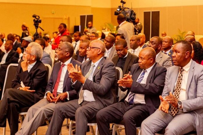 Moçambique visa ao crescimento industrial com impulso a investimentos em energia e mineração